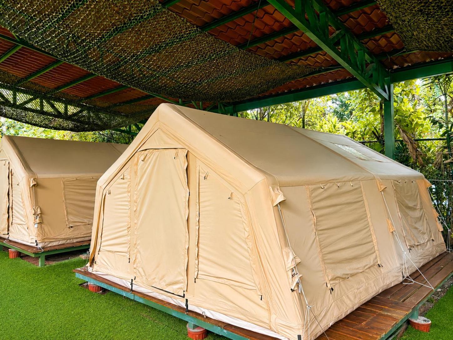 Safari Tent (Adults only - Shared Bathroom)